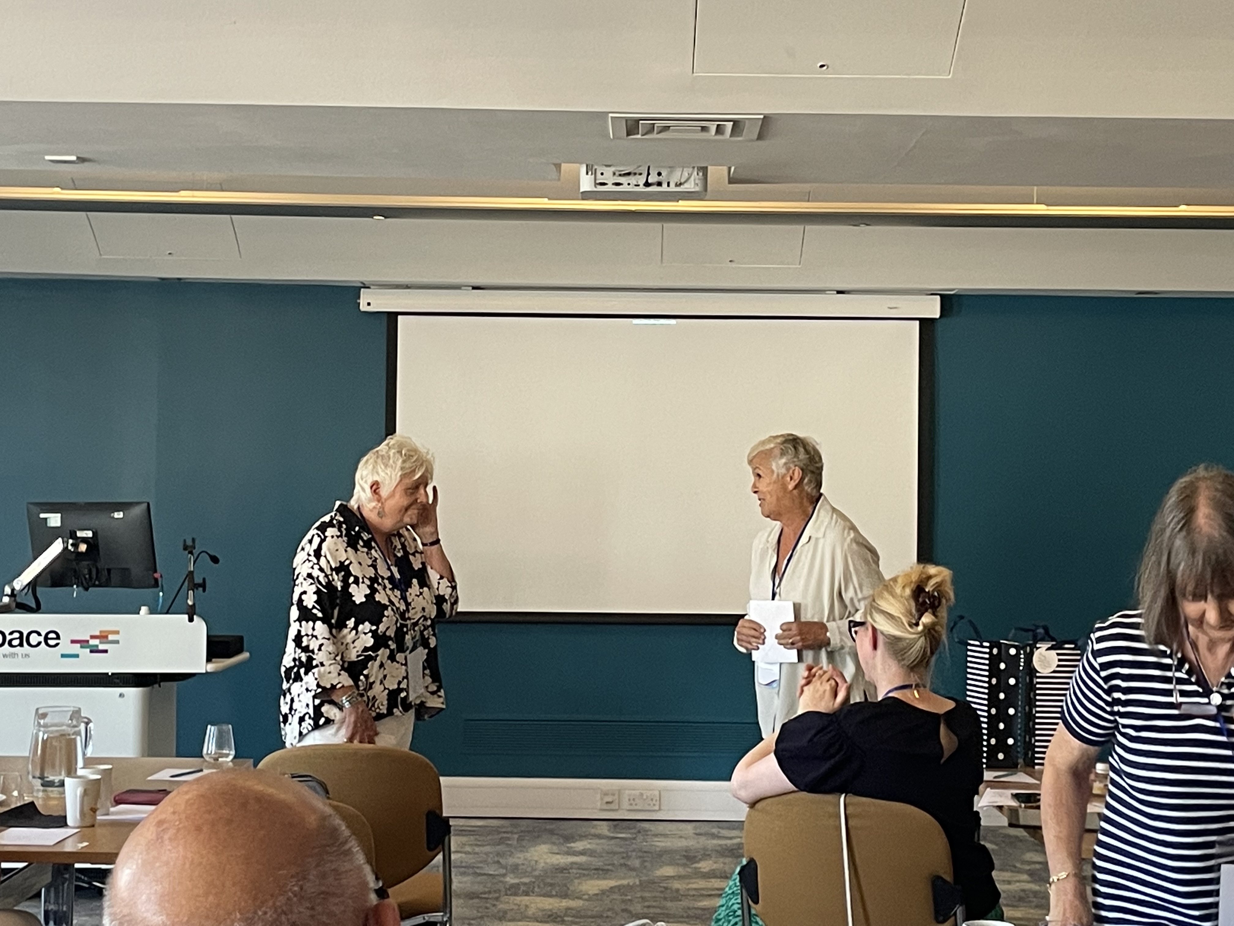 Lesley Turner and Prof Lesley Fallowfield